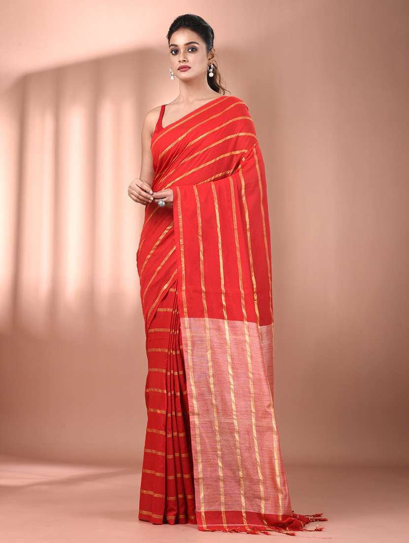 women striped handloom saree with blouse