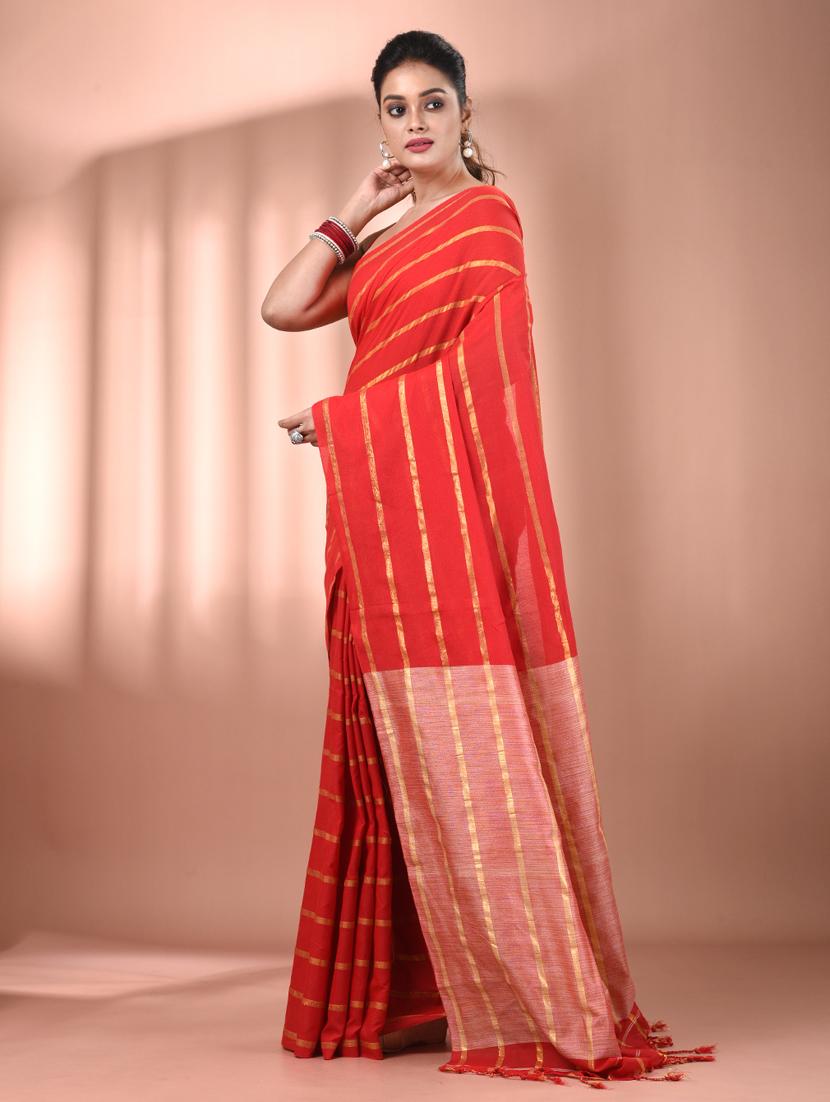 women striped handloom saree with blouse - 21905551 -  Standard Image - 1