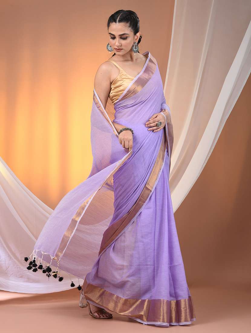 women solid with bordered handloom saree - 21905556 -  Standard Image - 1