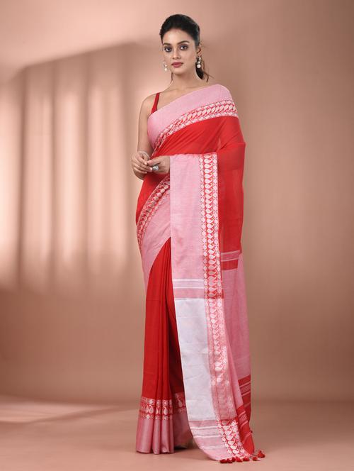 women red handloom saree with blouse - 21905571 - Standard Image - 0
