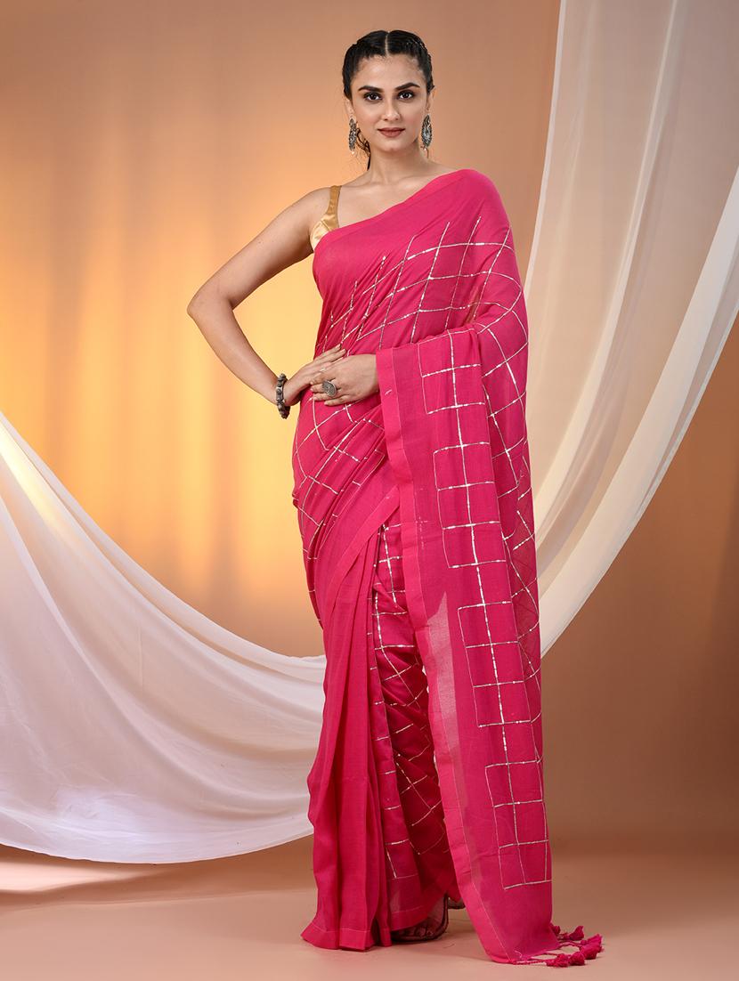 women checkered handloom saree with blouse - 21905581 -  Zoom Image - 0