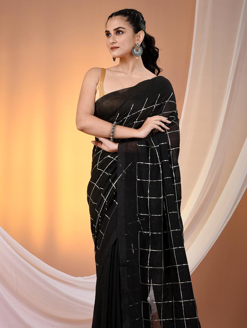 women checkered handloom saree with blouse - 21905584 - Standard Image - 4