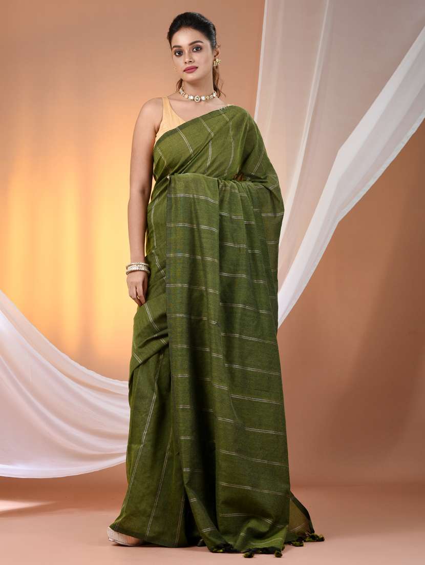 women striped handloom saree with blouse