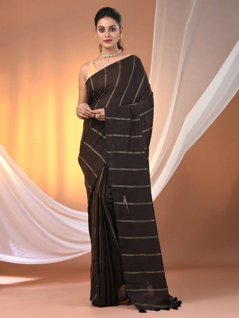 women striped handloom saree with blouse - 21905601 -  Zoom Image - 0