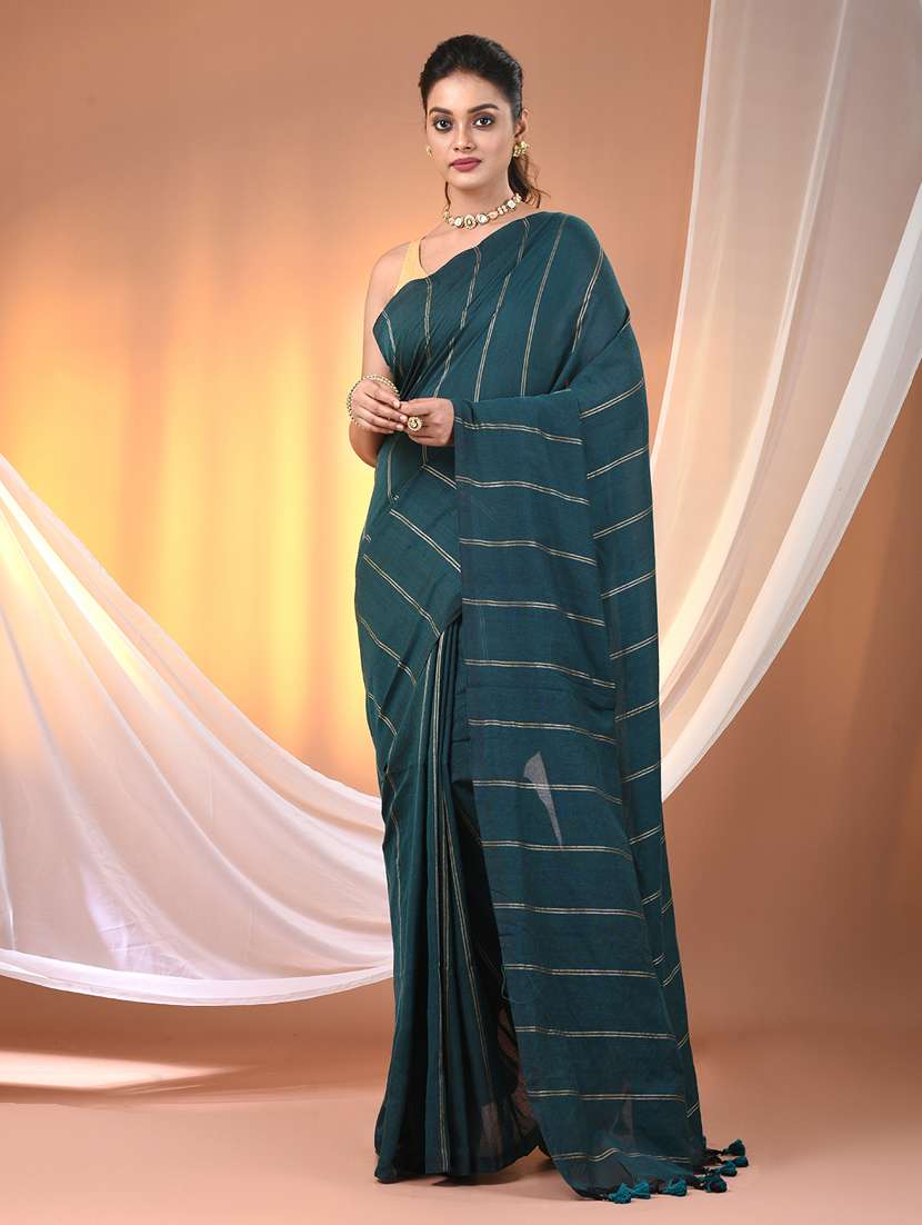 women striped handloom saree with blouse - 21905602 - Zoom Image - 0