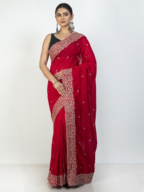 women solid with work embroidered saree with blouse - 21905728 - Standard Image - 0