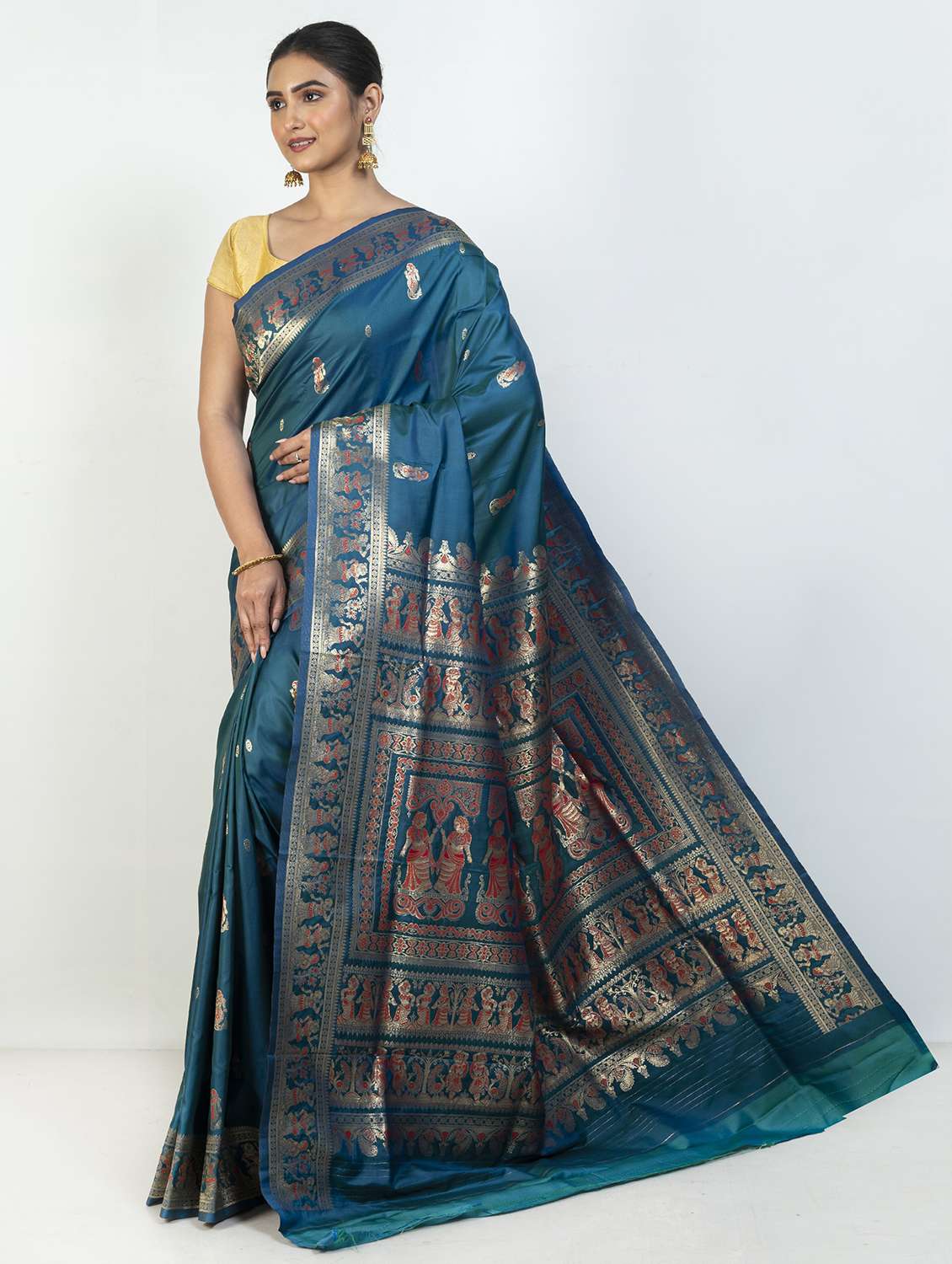 women self design banarasi saree with blouse - 21905741 -  Standard Image - 1