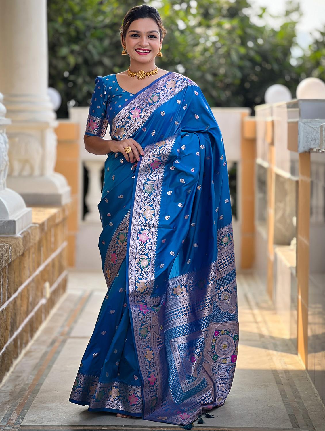 women self design banarasi saree with blouse - 21905763 - Zoom Image - 0