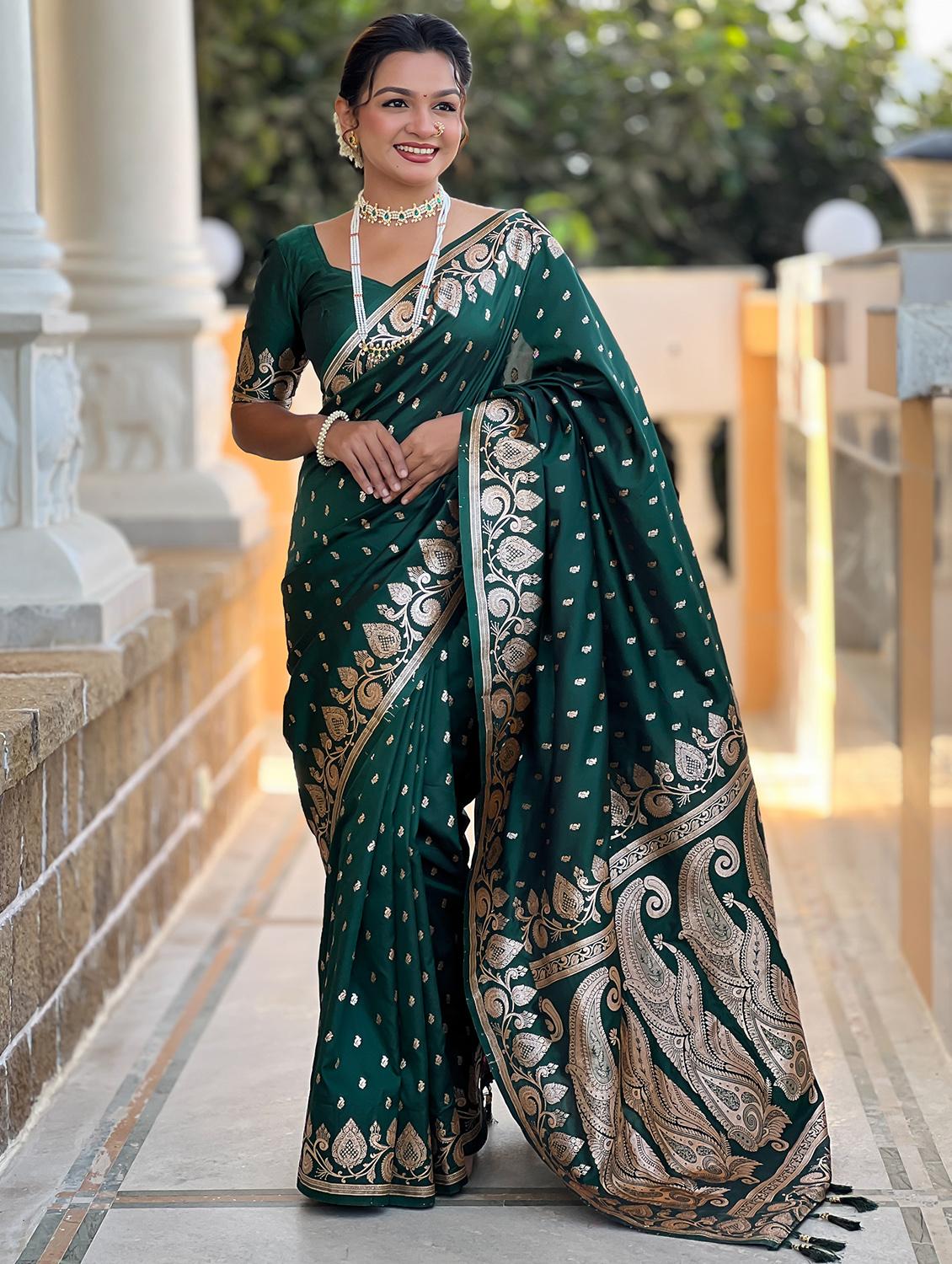 women self design banarasi saree with blouse - 21905773 - Zoom Image - 0
