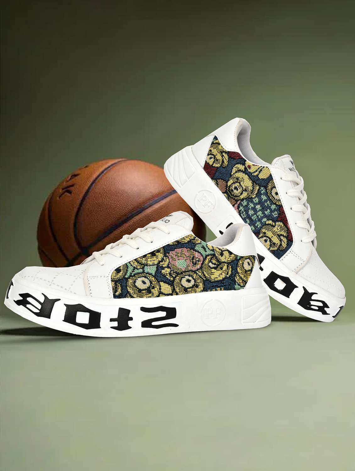 men white lace up sneaker - 21906060 -  Zoom Image - 0