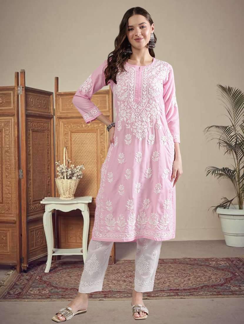 women three quarter sleeve straight chikankari kurta - 21906073 -  Standard Image - 4
