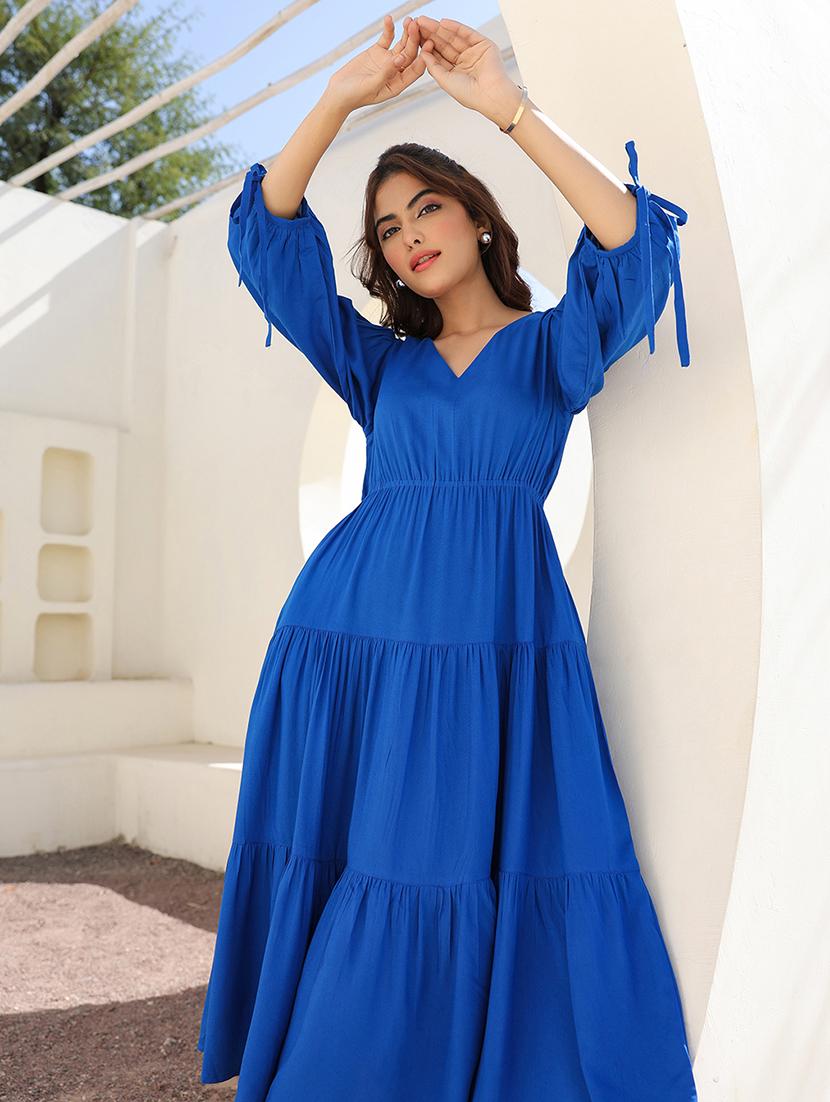 women blue solid v neck tiered dress - 21906109 - Standard Image - 4