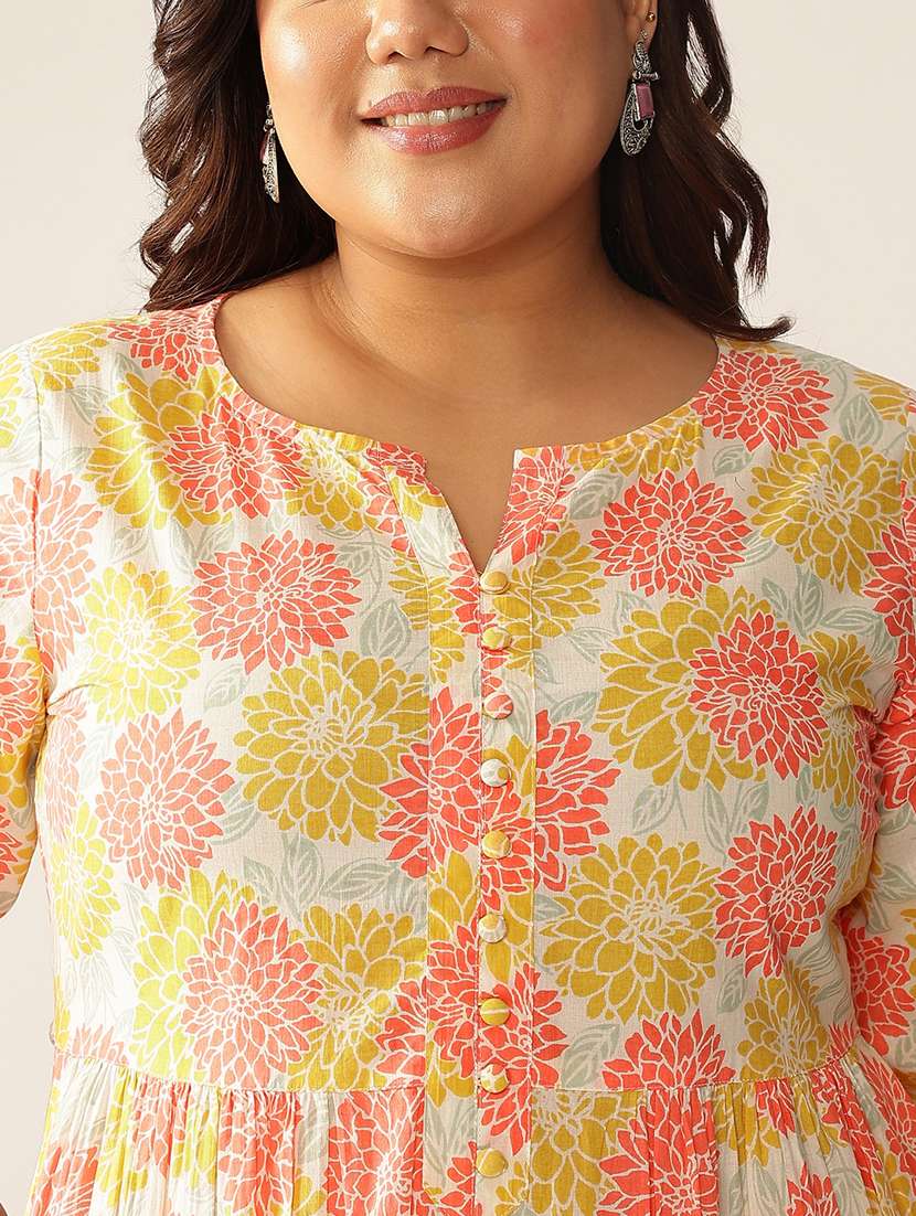 women plus size floral printed kurta pant set - 21906150 -  Standard Image - 4