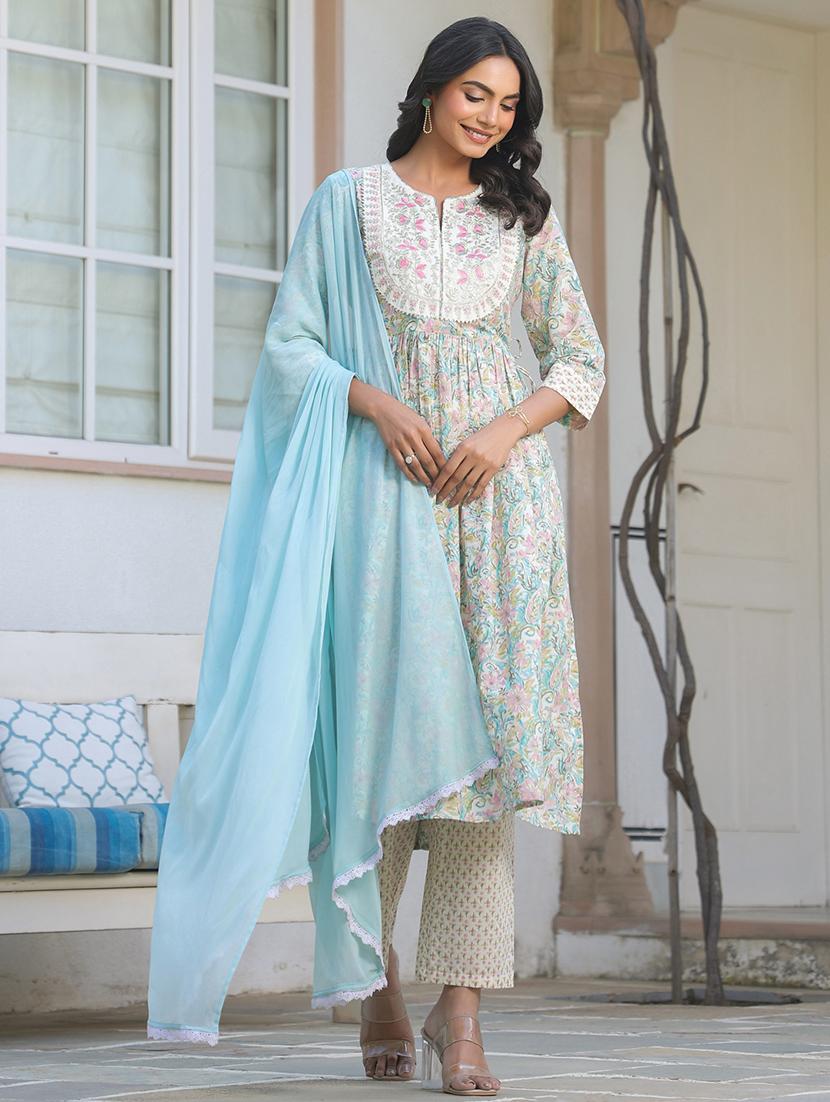 women three quarter sleeve kurta pant with dupatta set - 21906159 - Zoom Image - 0