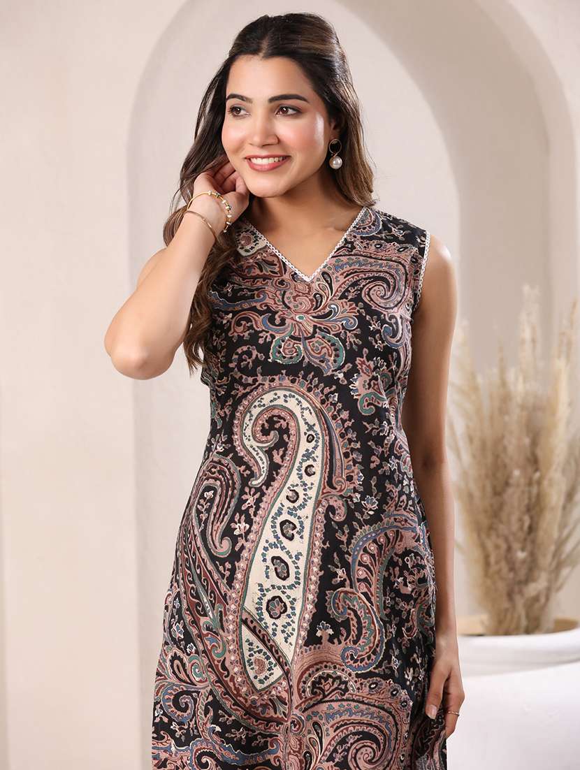 women black paisley printed kurta pant set - 21906175 -  Standard Image - 4