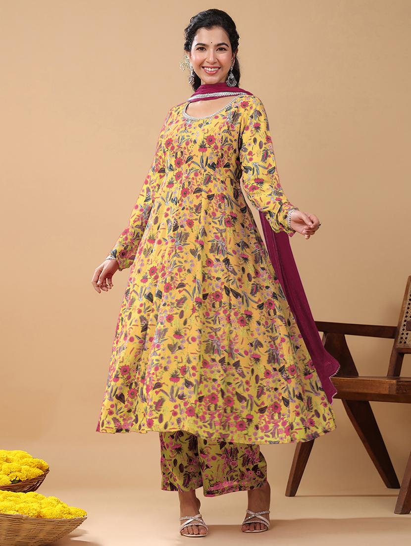 woomen mustard floral printed kurta palazzo set set - 21906185 - Standard Image - 1