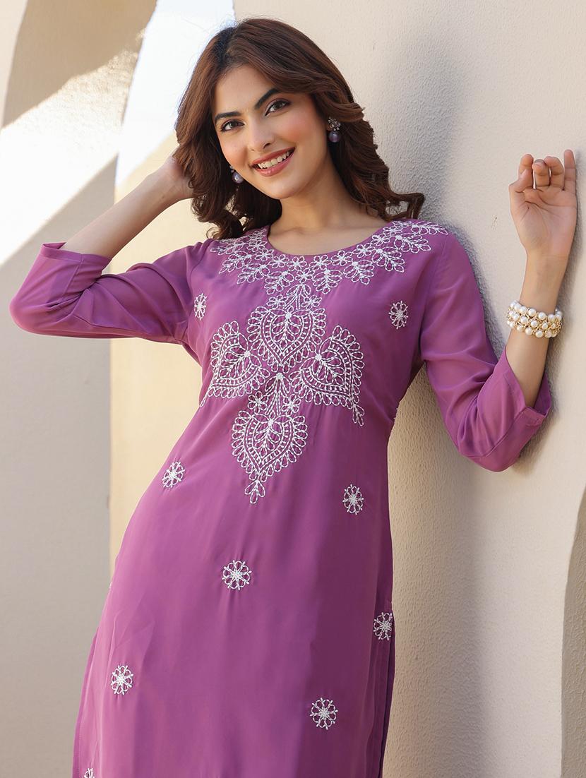 women three quarter sleeve straight kurta - 21906196 - Standard Image - 4