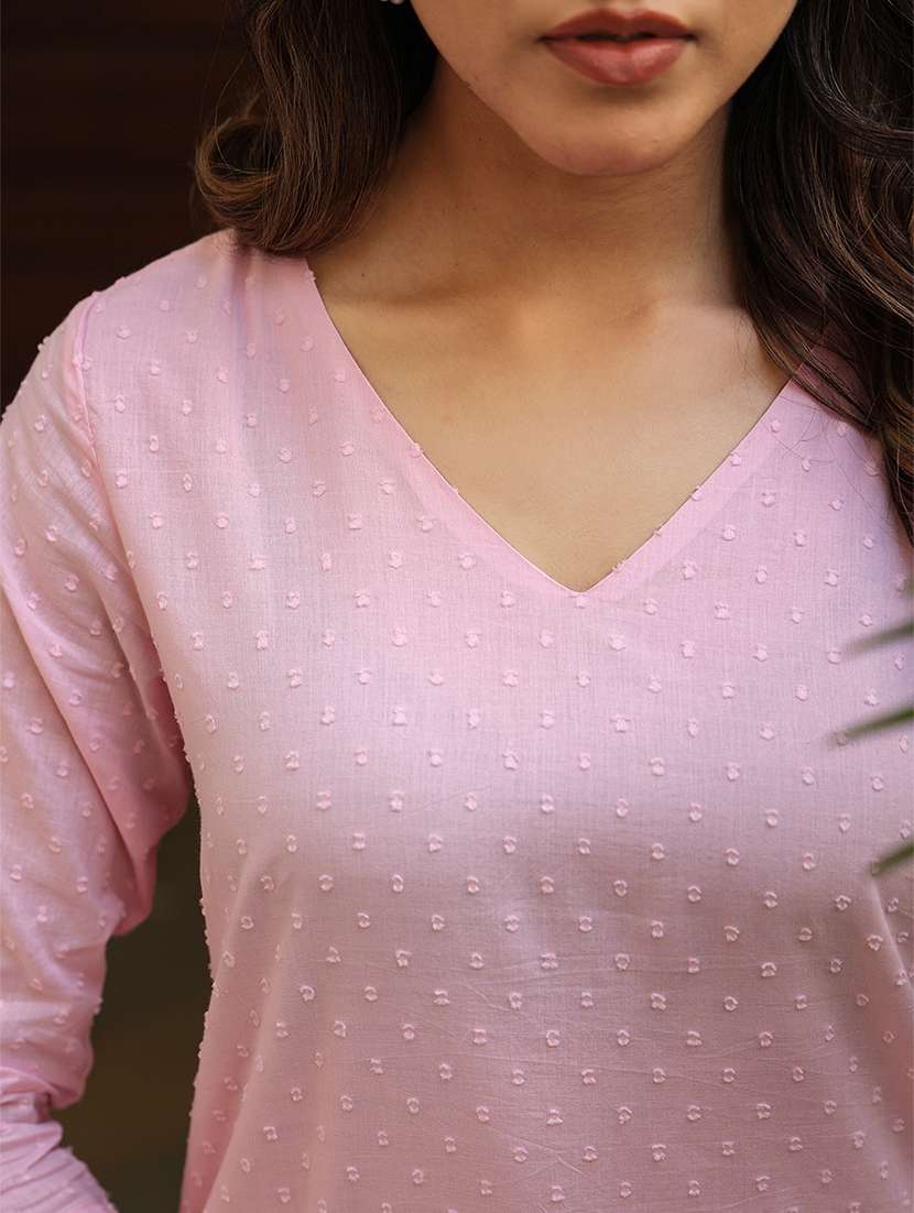 women three quarter sleeve kurta pant set - 21906213 -  Standard Image - 4