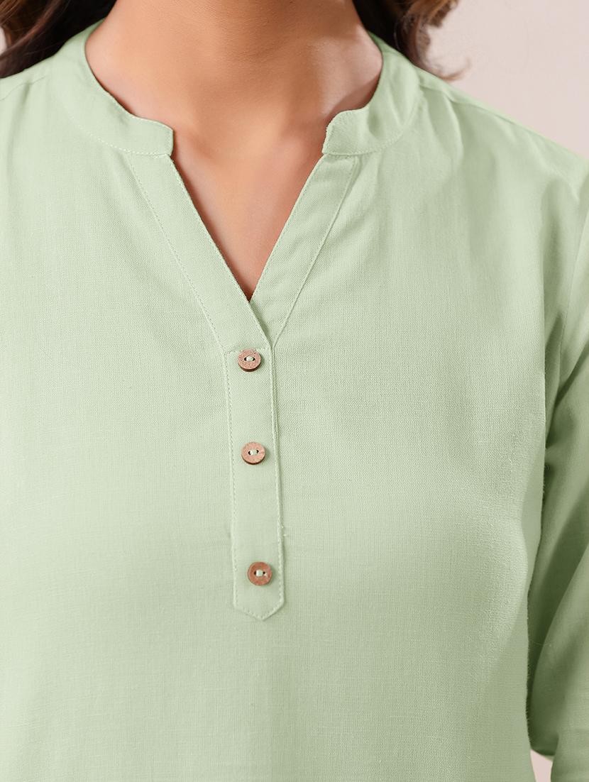 women solid three quarter sleeve a line kurti - 21906304 - Standard Image - 4