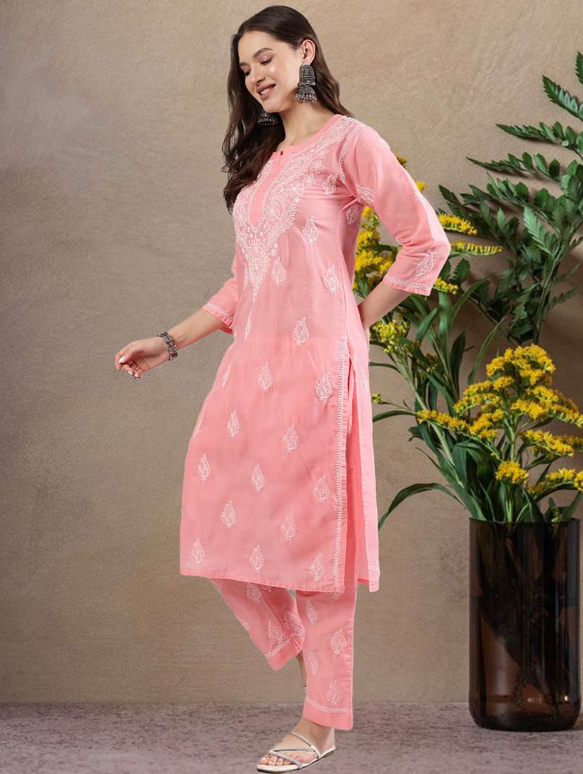 women three quarter sleeve chikankari kurta pant set - 21906319 -  Standard Image - 1