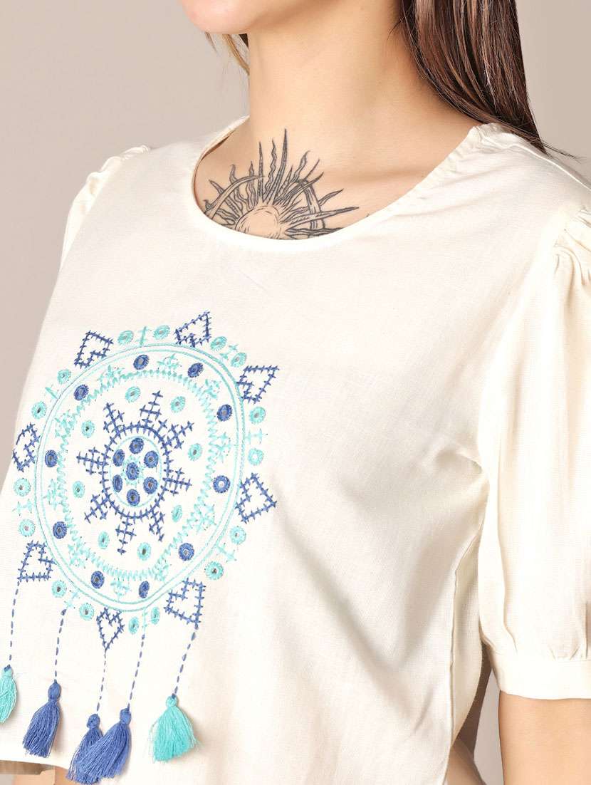 women off white embroidered round neck crop top - 21906647 - Standard Image - 4