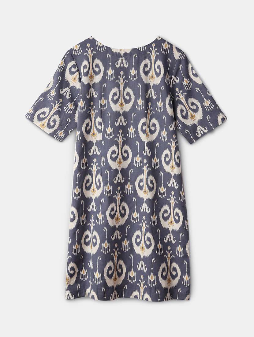 women ikat printed short sleeve a-line kurti - 21906657 - Standard Image - 4