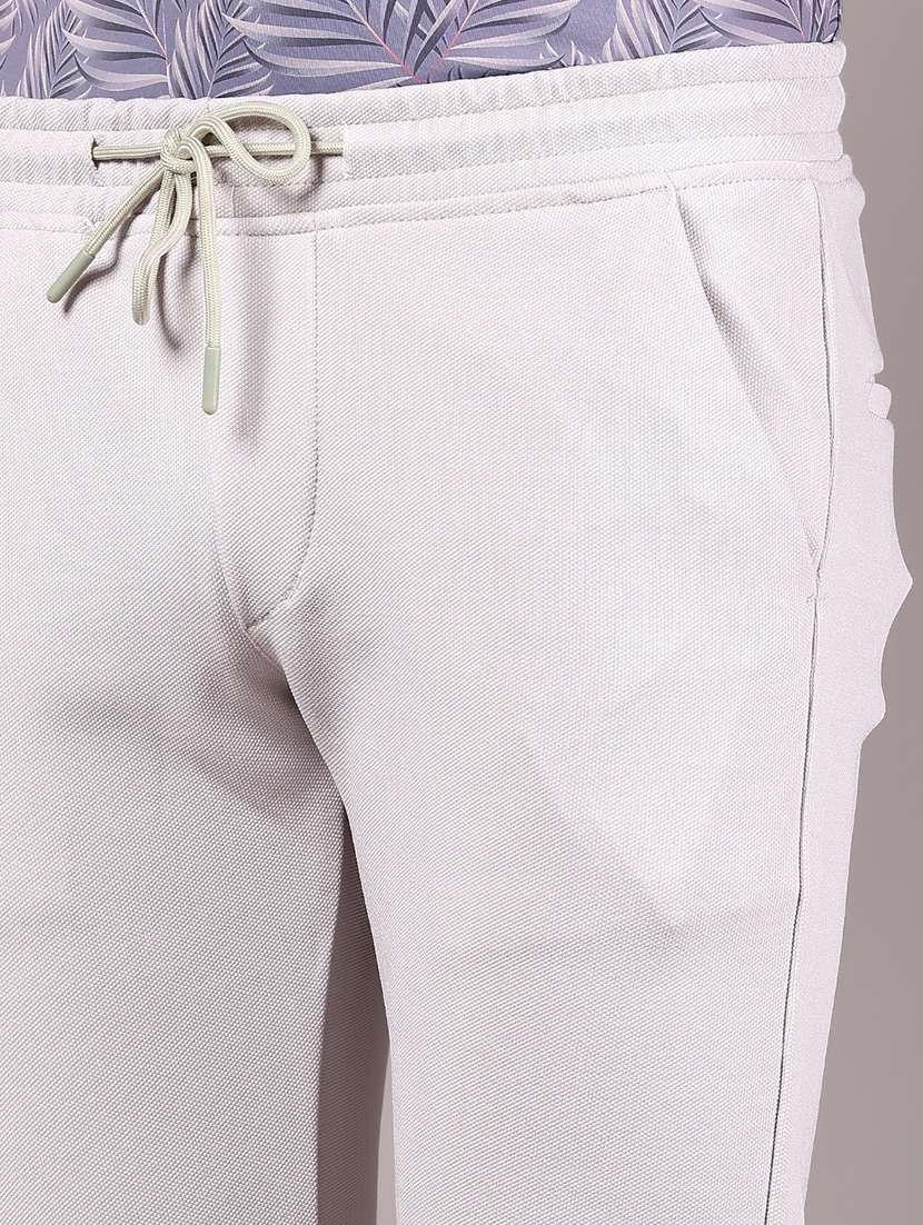 men solid md rise casual chinos  - 21906788 -  Standard Image - 4