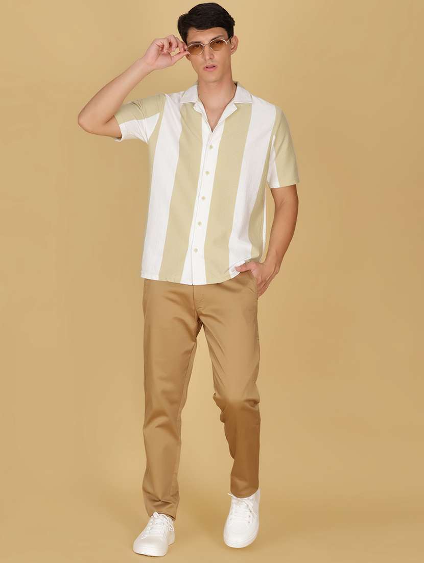 men solid mid rise straight fit chinos  - 21906850 -  Standard Image - 4