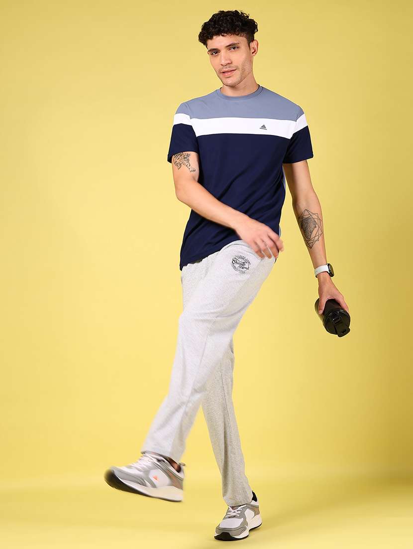 men color block short sleeve regular fit t-shirt - 21906926 -  Standard Image - 4