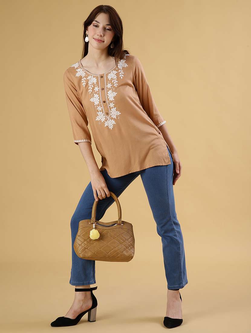 women embroidered three quarter sleeve kurti - 21907091 -  Standard Image - 4