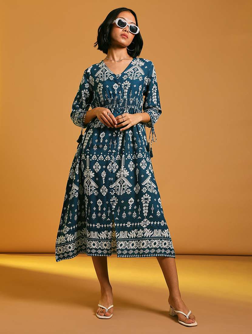 women printed three quarter sleeve a-line dress