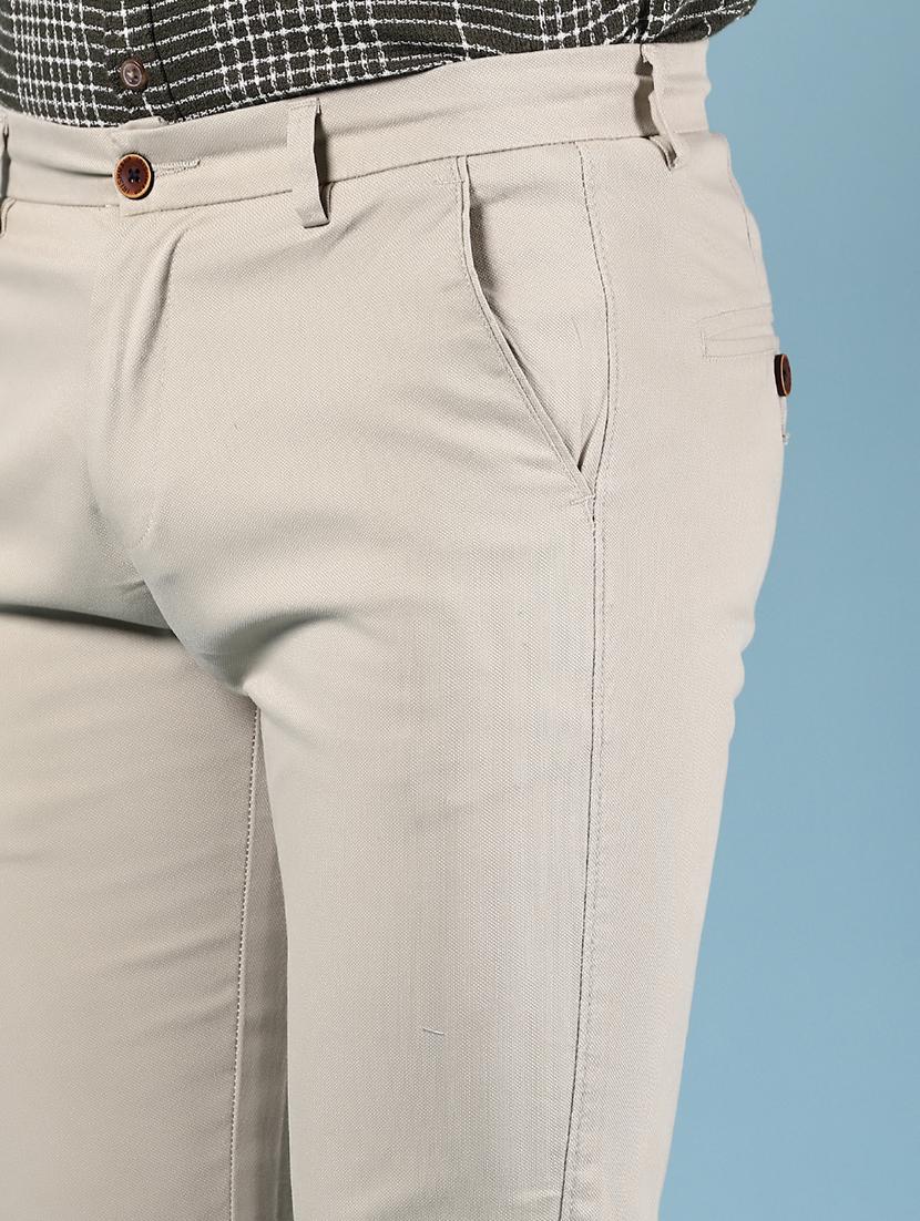 men solid md rise flat front casual chinos - 21907551 - Standard Image - 4