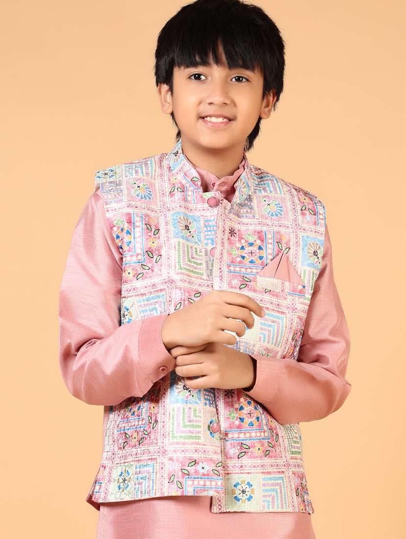 boys solid kurta pyjama with printed jacket