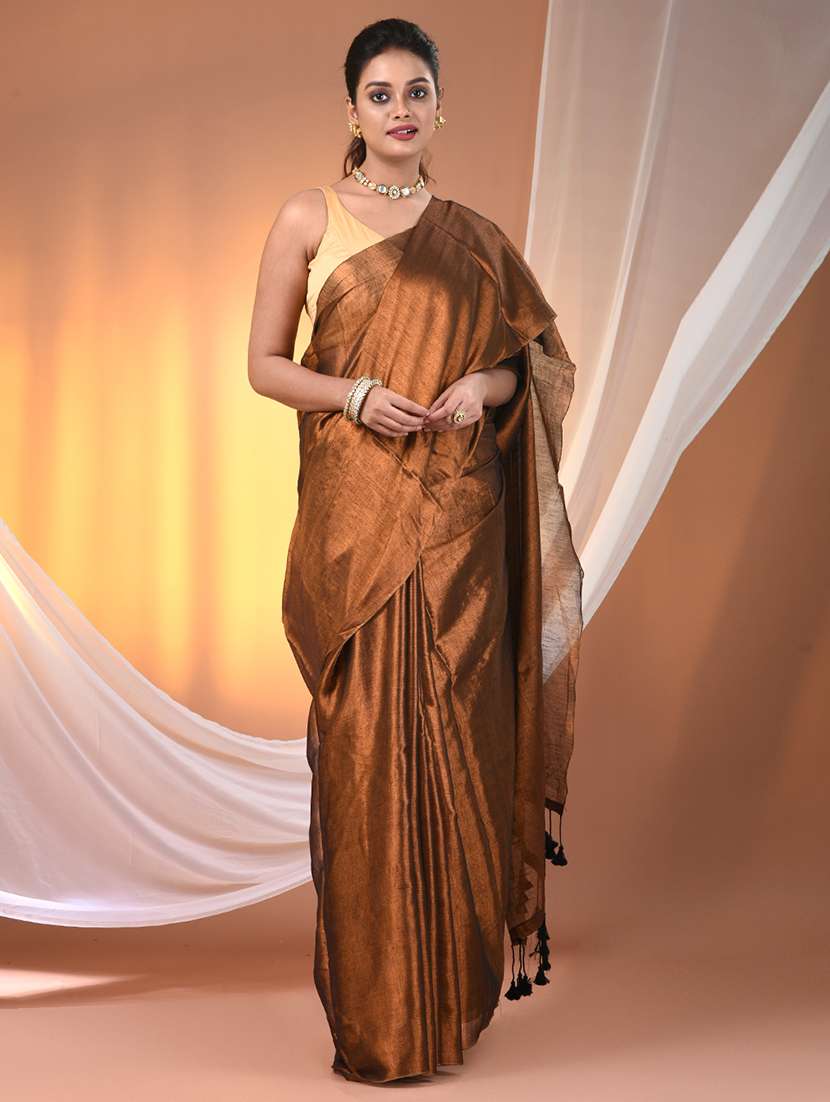 women solid casual wear saree with blouse