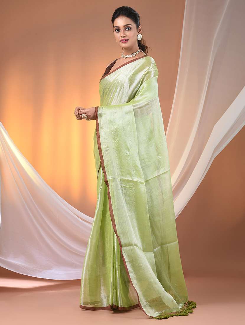 women solid casual wear saree with blouse - 21908333 -  Standard Image - 1