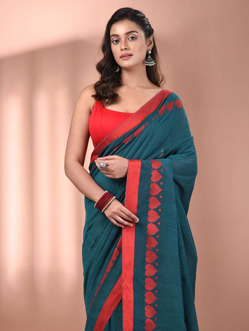 women solid handloom saree with blouse - 21908364 - Standard Image - 4