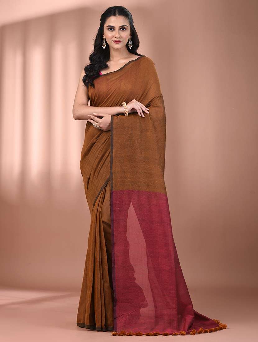 women solid handloom saree with blouse