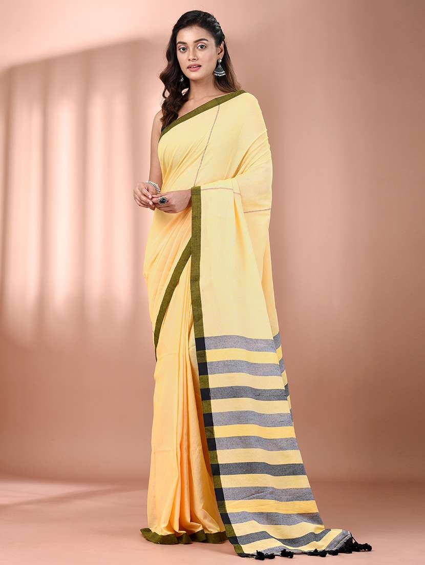 women striped handloom saree with blouse - 21908382 - Zoom Image - 0