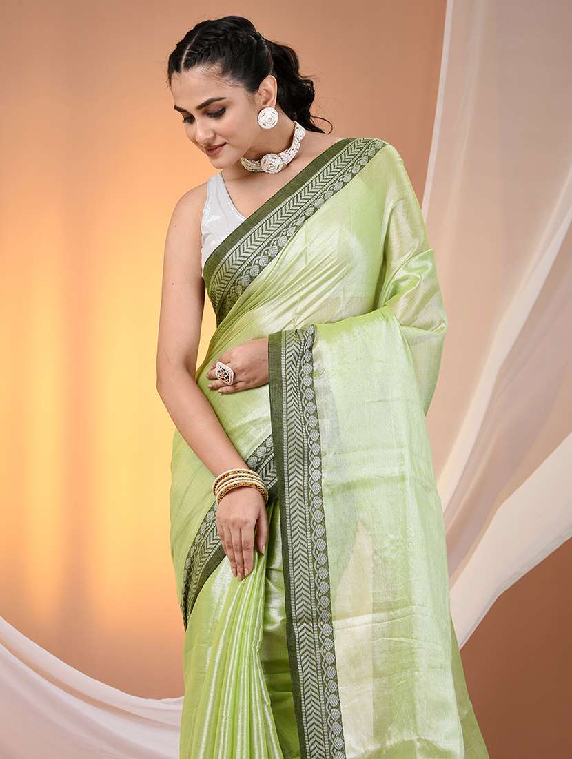 women solid with bordered saree with blouse - 21908398 -  Standard Image - 4