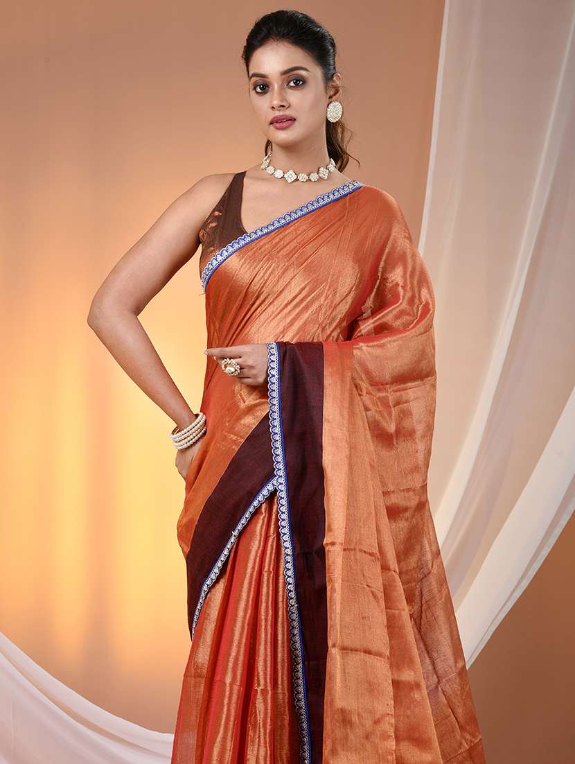 women solid with bordered saree with blouse - 21908411 - Standard Image - 4