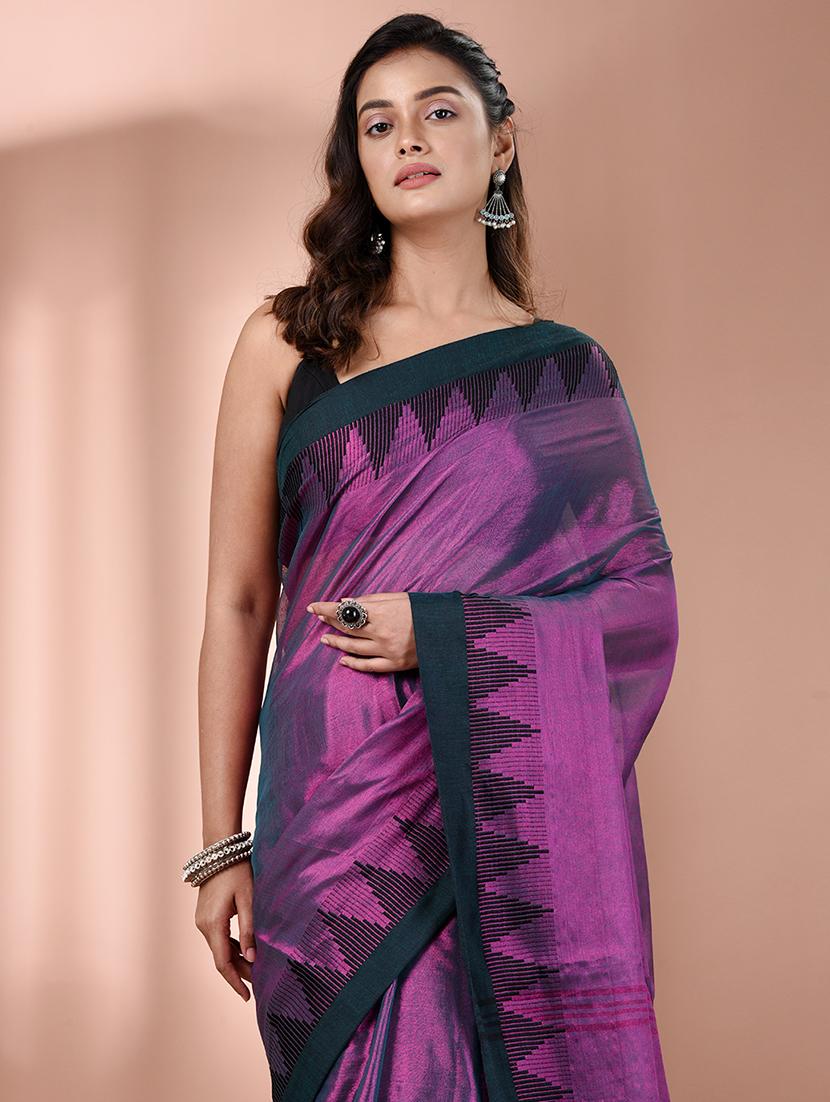women solid with bordered handloom saree with blouse - 21908428 - Standard Image - 4