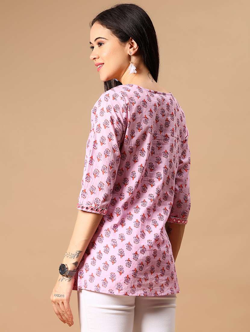 women three quarter sleeve straight kurti - 21908587 -  Standard Image - 4