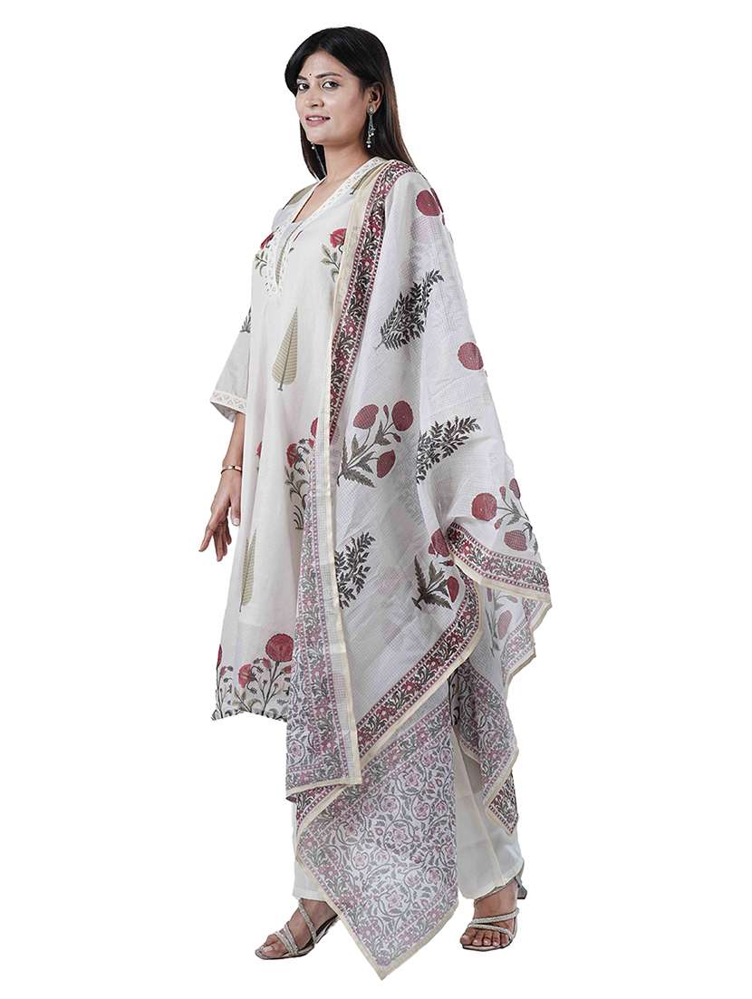 women three quarter sleeve kurta pant with dupatta set - 21909088 -  Standard Image - 1