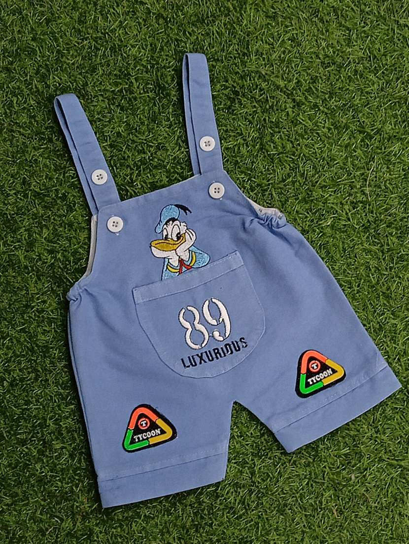 boys printed t-shirt & dungarees sets  - 21909295 -  Standard Image - 4