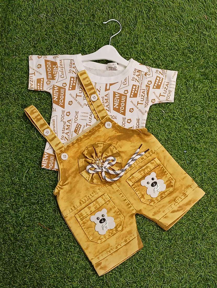 boys printed t-shirt & dungarees sets  - 21909301 -  Standard Image - 1