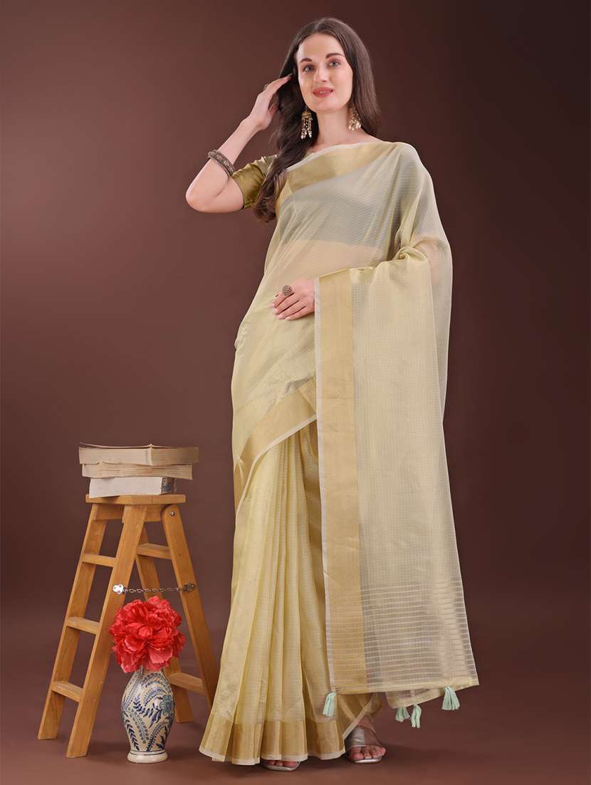 women solid with bordered saree with blouse - 21909372 -  Standard Image - 1