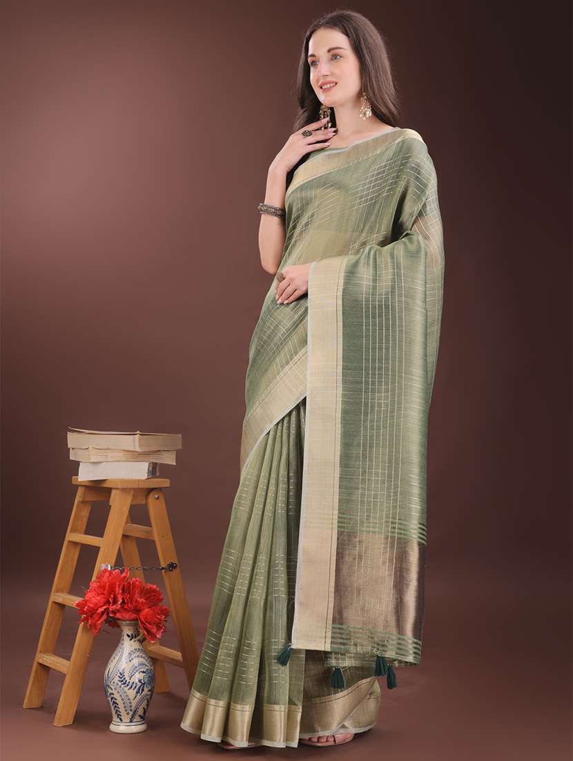 women checkered bordered saree with blouse - 21909395 -  Standard Image - 1