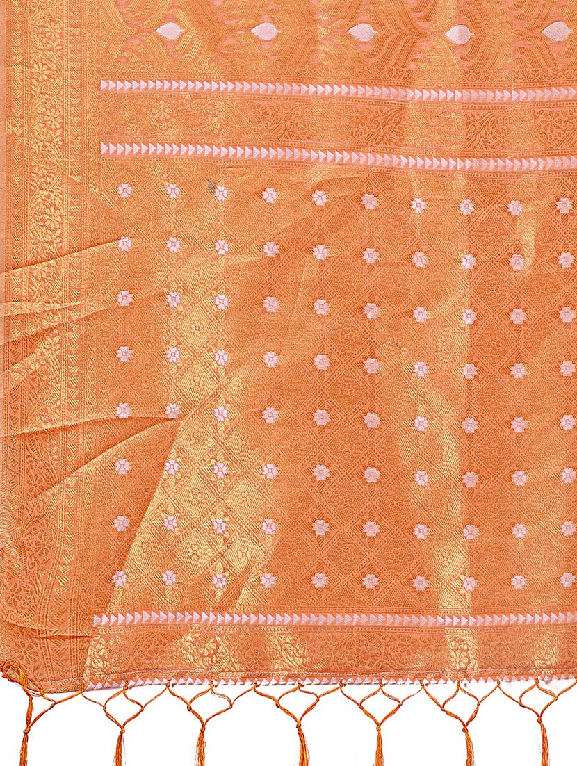 women self design banarasi saree with blouse - 21909399 - Standard Image - 4