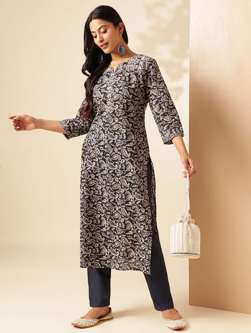 women three quarter sleeve straight kurta - 21909588 -  Standard Image - 1