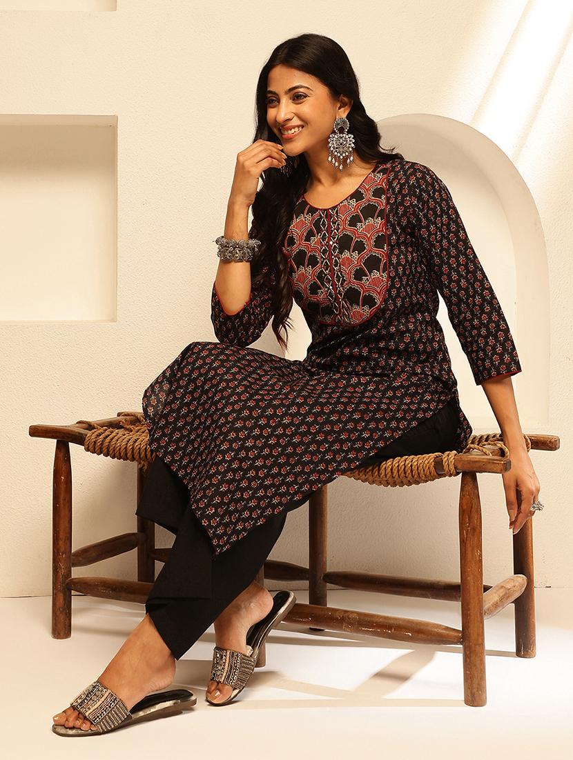 women embroidered three quarter sleeve straight kurta - 21909605 - Standard Image - 4